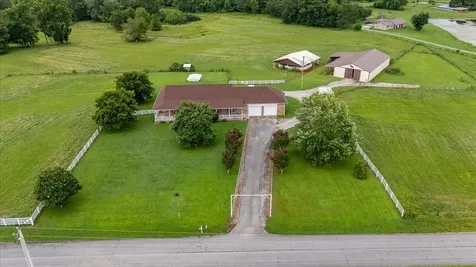 158 Big Springs Road Lawrenceburg TN 38464