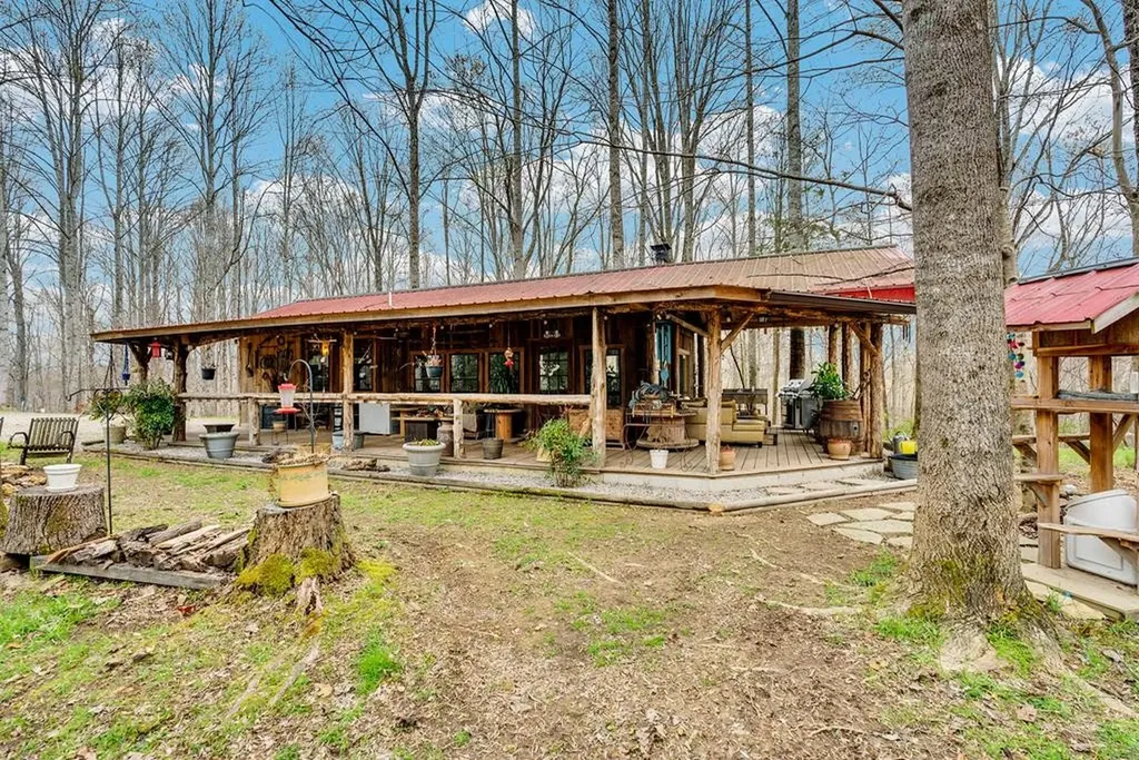 6219 Jones Harris Road Silver Point TN 38582
