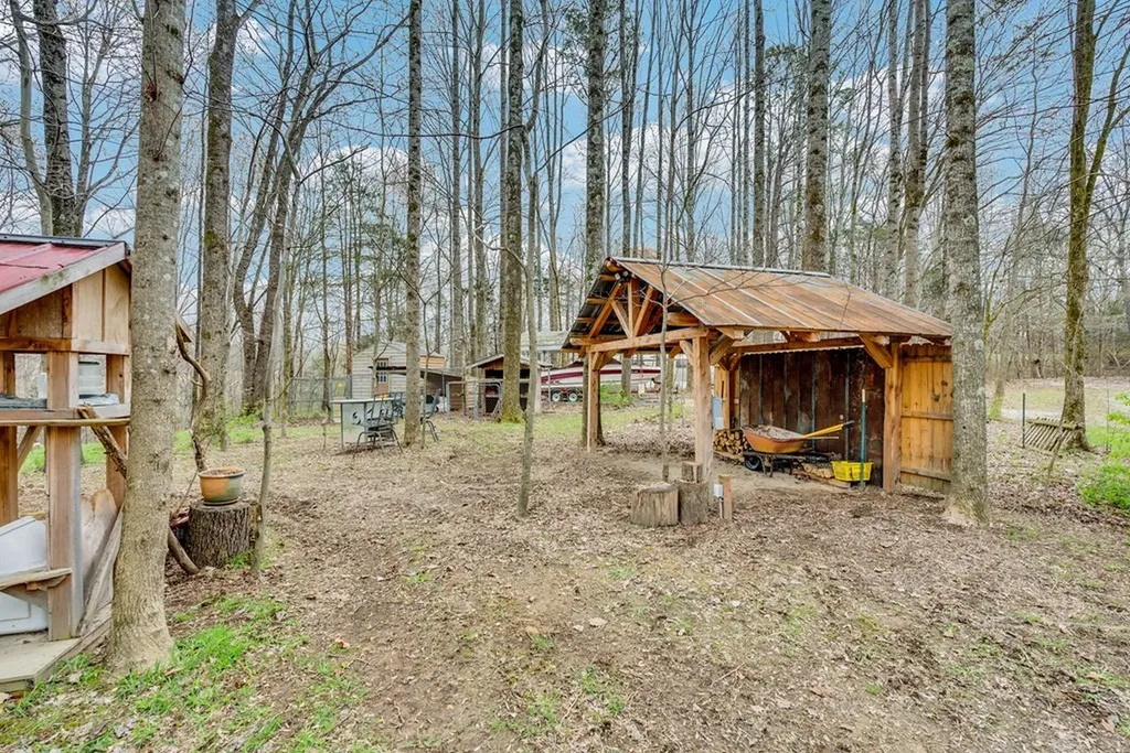 6219 Jones Harris Road Silver Point TN 38582