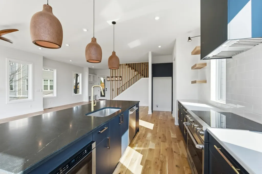 1905 Sevier Street Nashville TN 37206