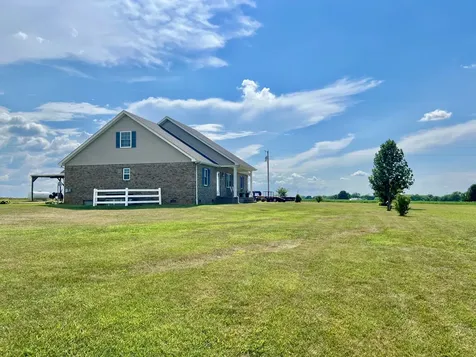 1513 Charlie Butts Road Franklin KY 42134