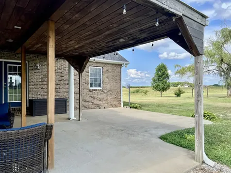 1513 Charlie Butts Road Franklin KY 42134