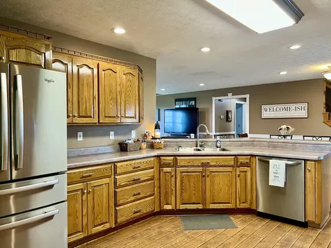 1513 Charlie Butts Road Franklin KY 42134