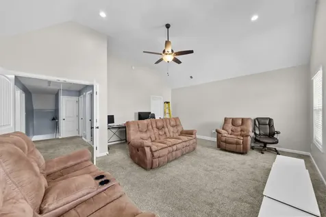 1532 Kestrel Drive Clarksville TN 37040