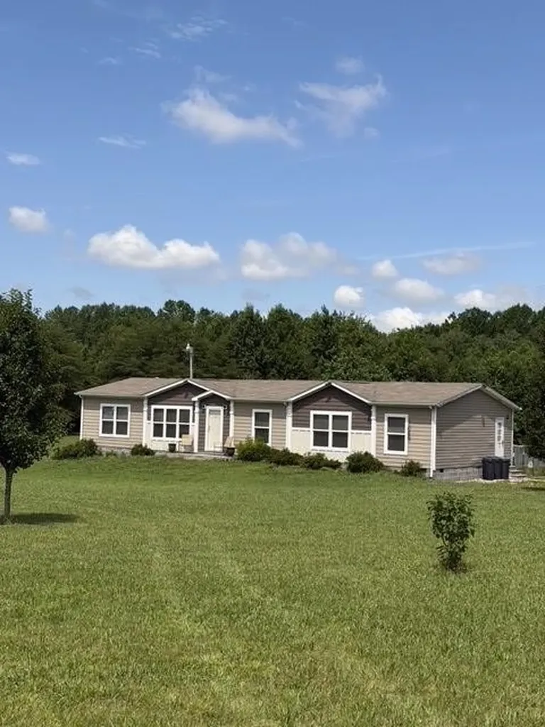 4055 S Bunker Hill Road Cookeville TN 38506