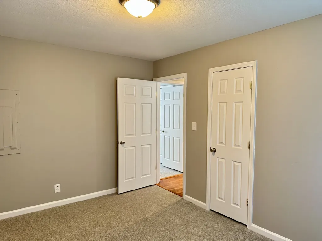 389 Elaine Drive Clarksville TN 37042