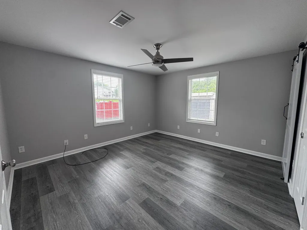1161 Barkley Hills Road Clarksville TN 37040