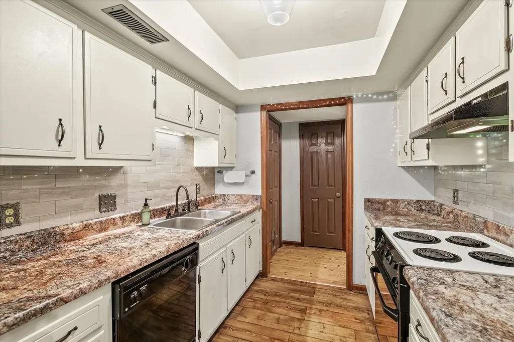 4001 Anderson Road Nashville TN 37217