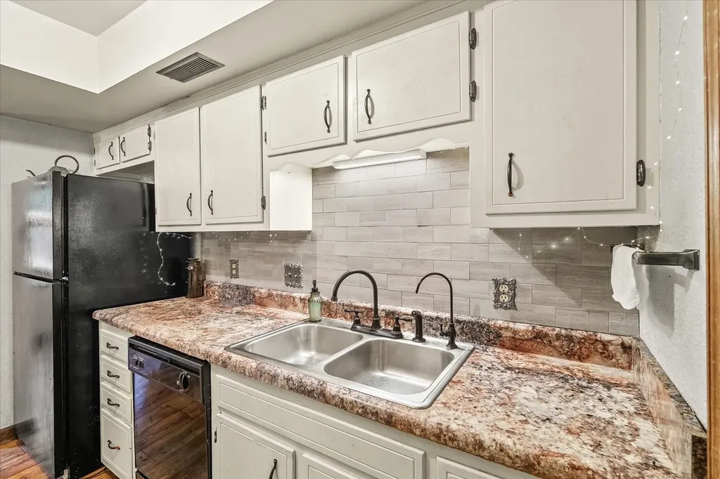 4001 Anderson Road Nashville TN 37217