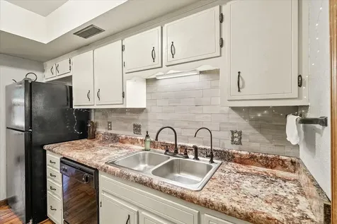 4001 Anderson Road Nashville TN 37217