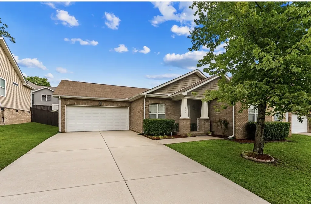 4944 Secretariat Drive Antioch TN 37013