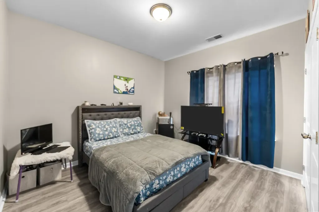 4944 Secretariat Drive Antioch TN 37013