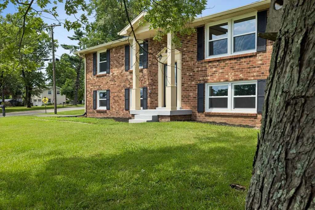 306 Grandview Drive Old Hickory TN 37138