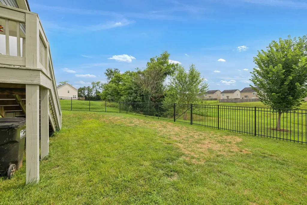 3615 Rose Gold Court Murfreesboro TN 37128