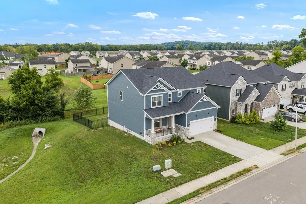 3615 Rose Gold Court Murfreesboro TN 37128