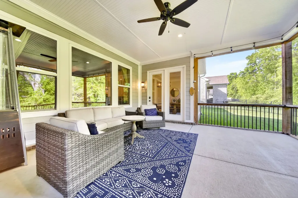 140 Ashington Circle Hendersonville TN 37075