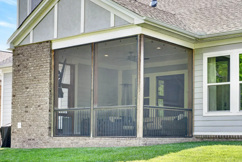 140 Ashington Circle Hendersonville TN 37075