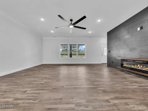 1283 Lorie Ellen Court Sevierville TN 37876