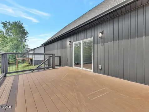 1283 Lorie Ellen Court Sevierville TN 37876