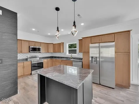 1283 Lorie Ellen Court Sevierville TN 37876