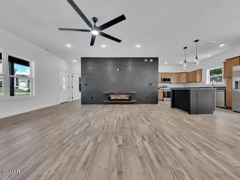 1283 Lorie Ellen Court Sevierville TN 37876