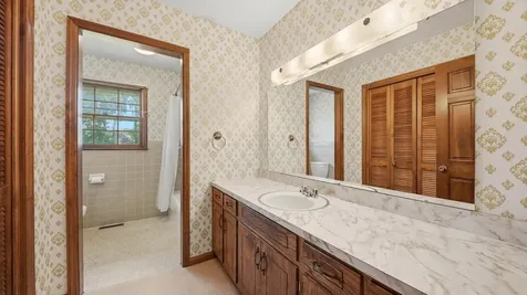 3945 Bow Street, NE Cleveland TN 37312