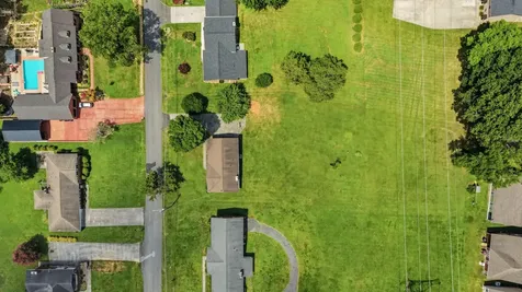 3945 Bow Street, NE Cleveland TN 37312