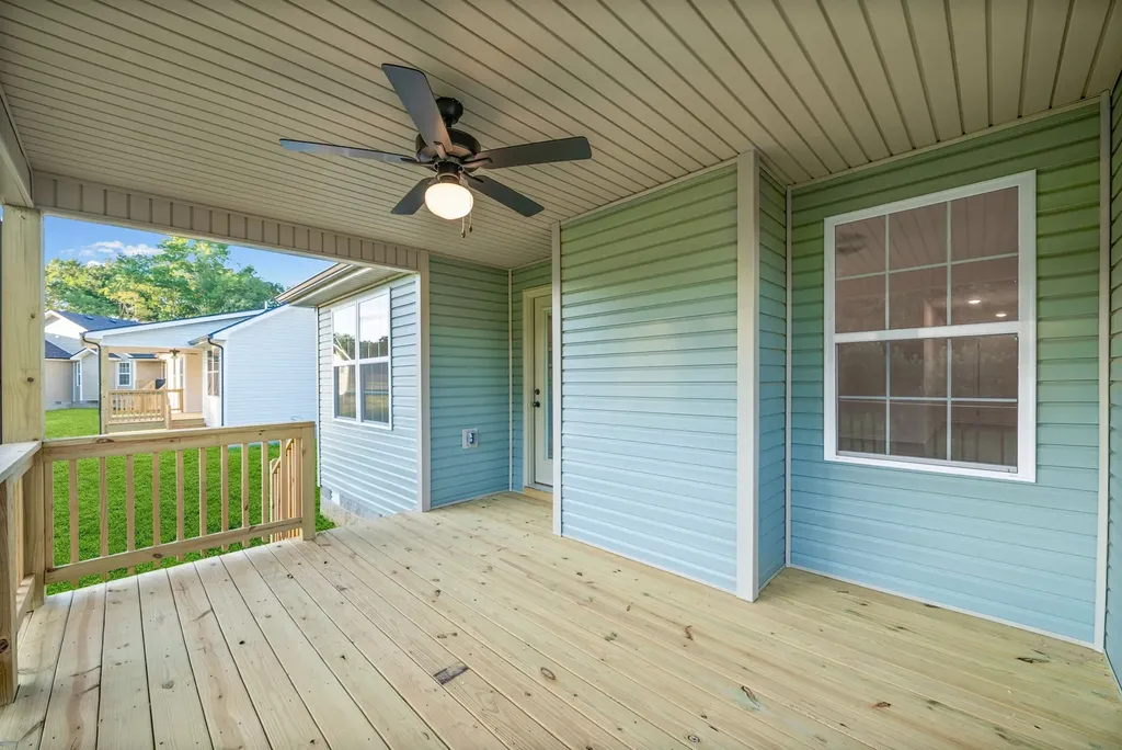 1574 Fredrick Drive Clarksville TN 37042