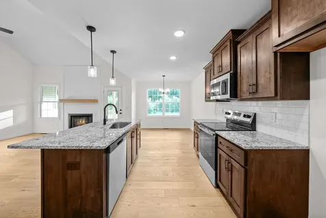 1574 Fredrick Drive Clarksville TN 37042