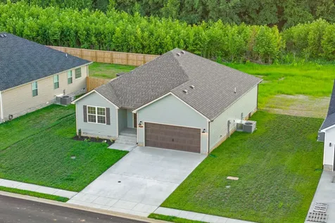 1574 Fredrick Drive Clarksville TN 37042