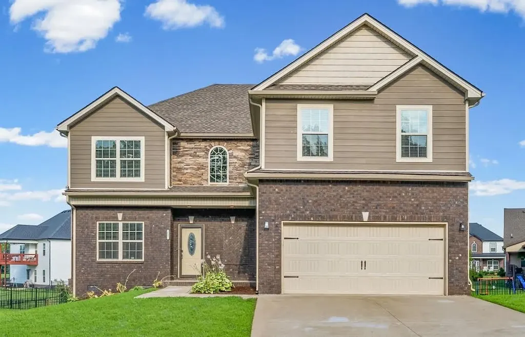 2697 Rafiki Drive Clarksville TN 37042
