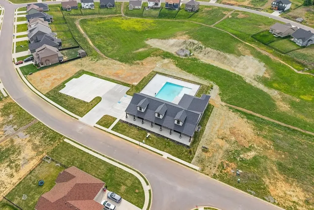 2697 Rafiki Drive Clarksville TN 37042
