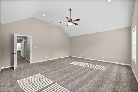 2697 Rafiki Drive Clarksville TN 37042