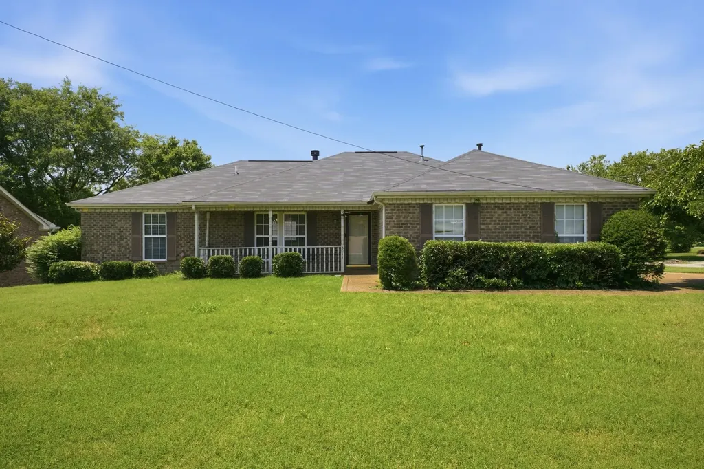 3011 Potts Crossing Smyrna TN 37167