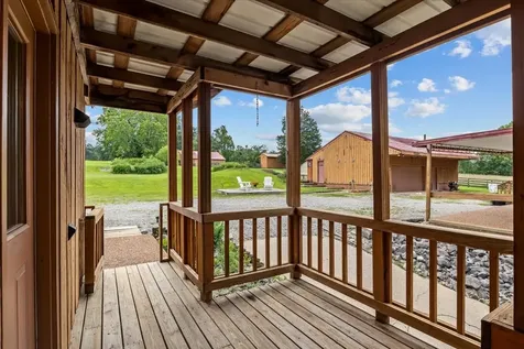 4060 Dyer Road Hurricane Mills TN 37078