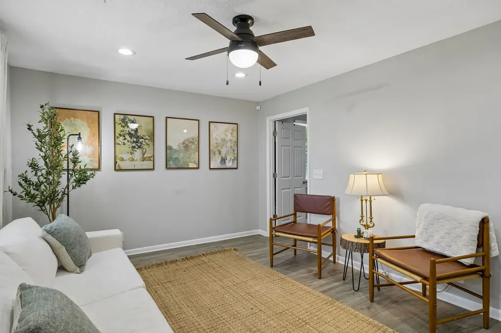 1433 Mcgavock Pike Nashville TN 37216