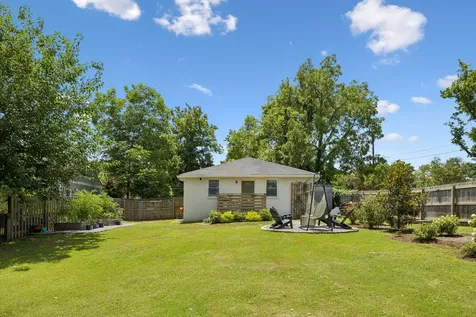 1433 Mcgavock Pike Nashville TN 37216