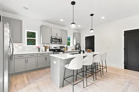 201 Eisenhower Drive Nashville TN 37211