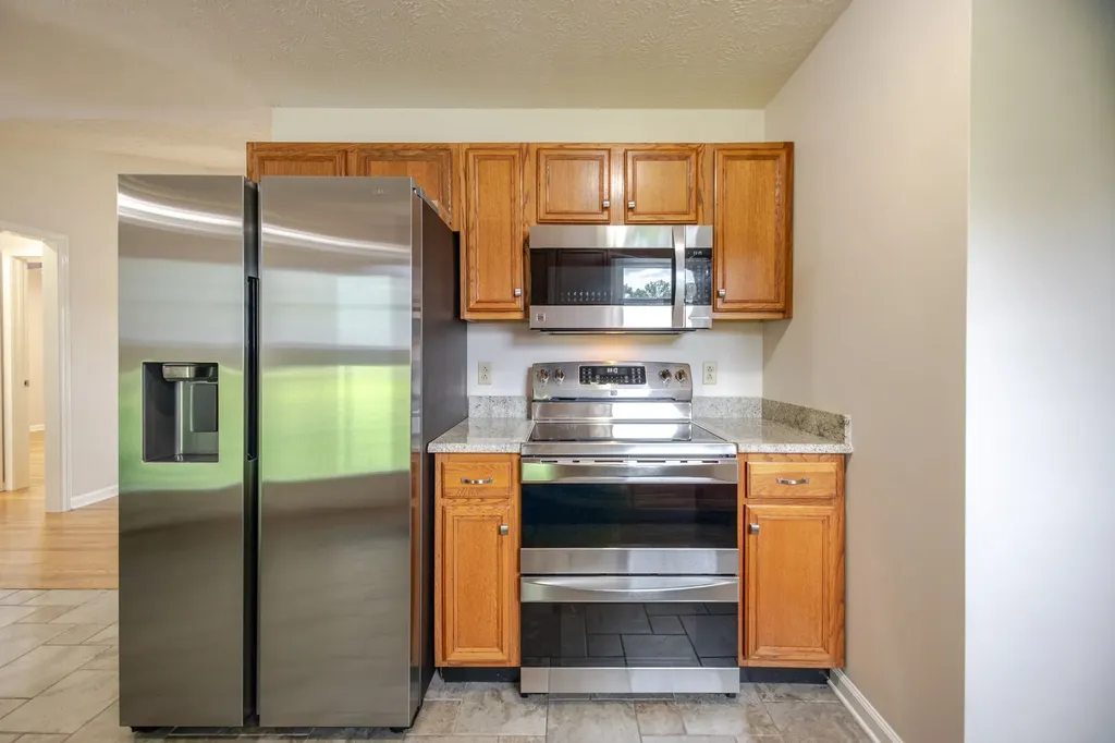 131 Avalon Drive Shelbyville TN 37160