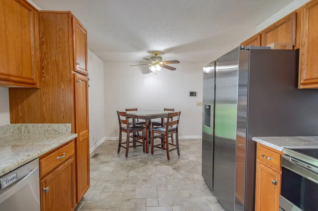 131 Avalon Drive Shelbyville TN 37160