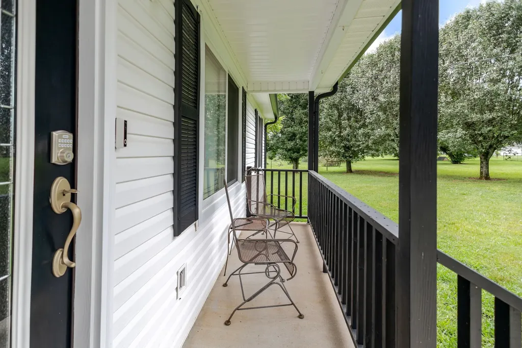 131 Avalon Drive Shelbyville TN 37160