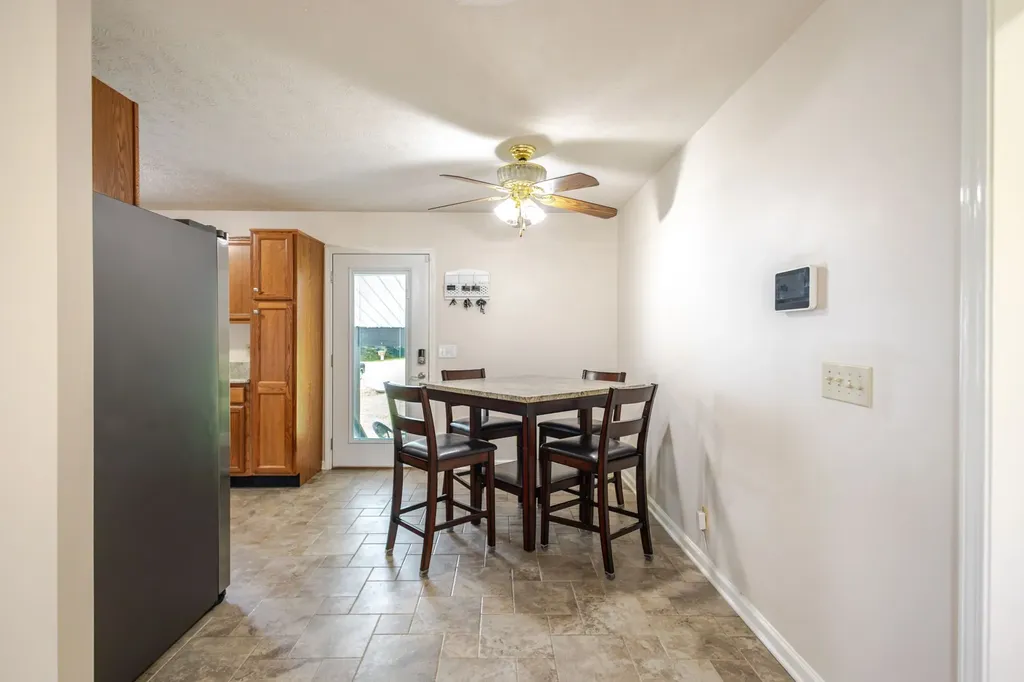 131 Avalon Drive Shelbyville TN 37160
