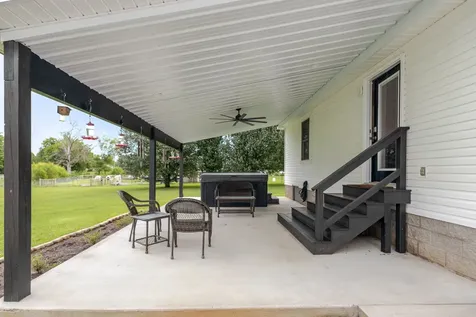 131 Avalon Drive Shelbyville TN 37160