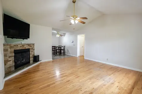 131 Avalon Drive Shelbyville TN 37160