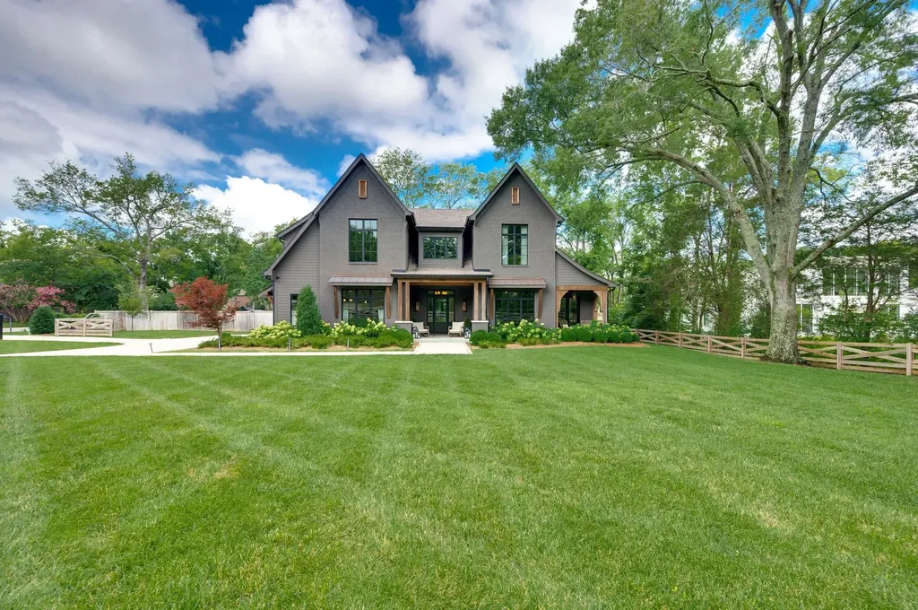 4809 Granny White Pike Nashville TN 37220