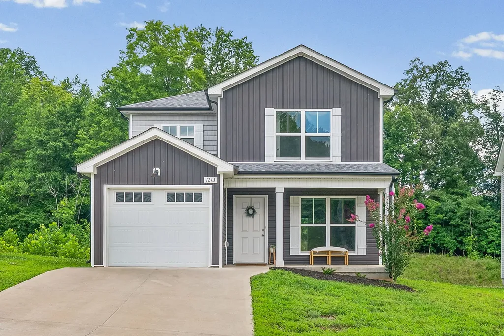 1213 Cottonwood Drive Clarksville TN 37040