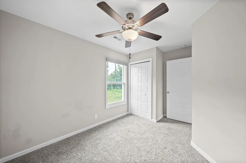 1213 Cottonwood Drive Clarksville TN 37040