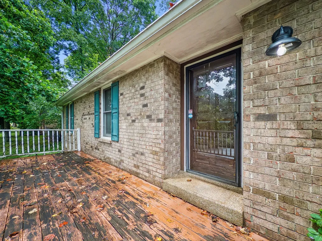 1301 Poplar Ridge Road White House TN 37188