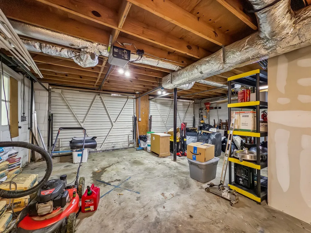 1301 Poplar Ridge Road White House TN 37188