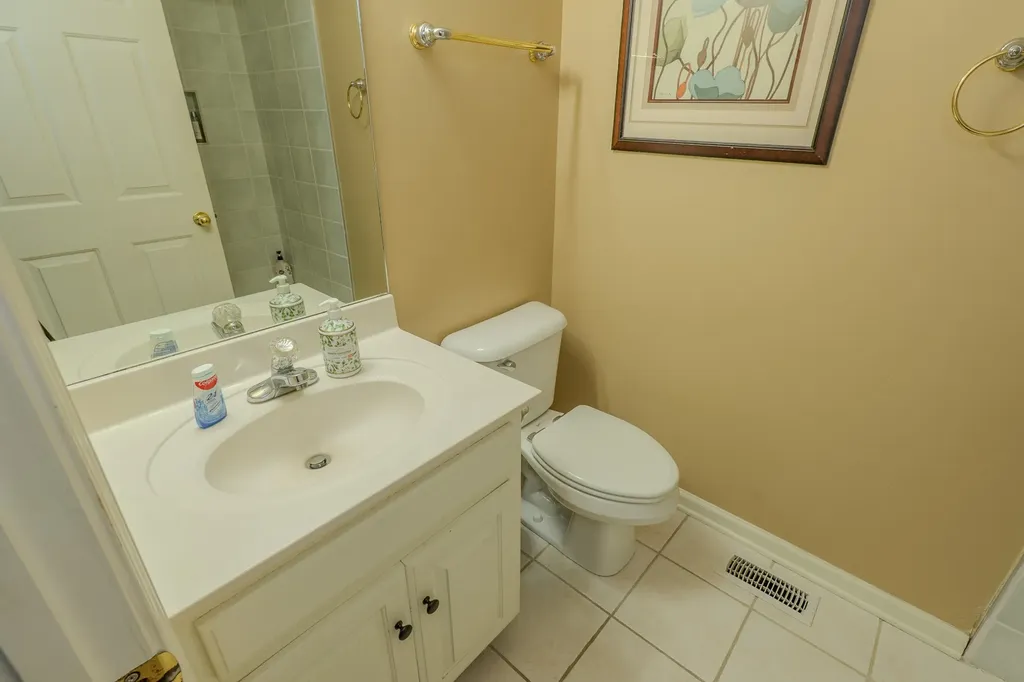 233 Lone Oak Drive White House TN 37188